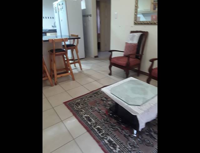 2 BEDROOM FLAT FOR SALE IN PIONEER PARK